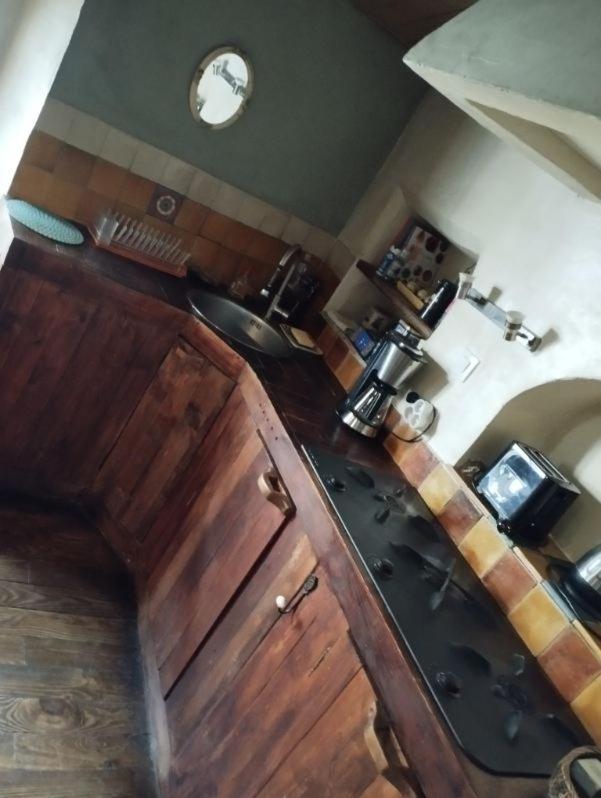 Entre Terre Et Ciel. Apartment Saignon Ngoại thất bức ảnh